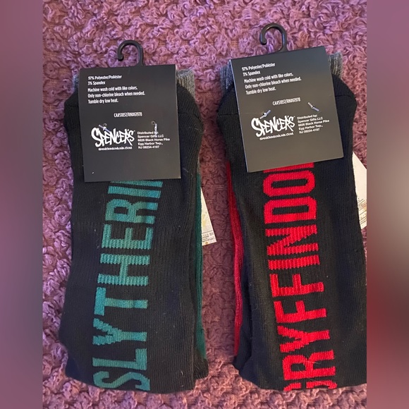 NWT Spencer’s Harry Potter Gryffindor and Slytherin Crew Socks. - Picture 2 of 2